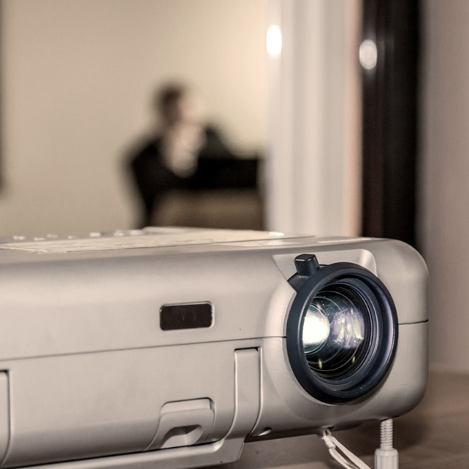 Alquiler de Equipos Audiovisuales